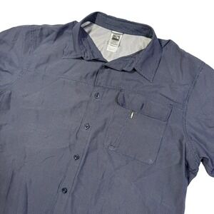 The North Face Mens XL Short Sleeve Button Up Shirt Dotted Pattern Blue Outdoor